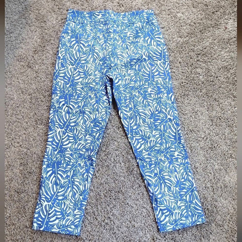 Thin Her Women's Size 14 Blue White Tropical Leaf Pattern Stretchy Pants